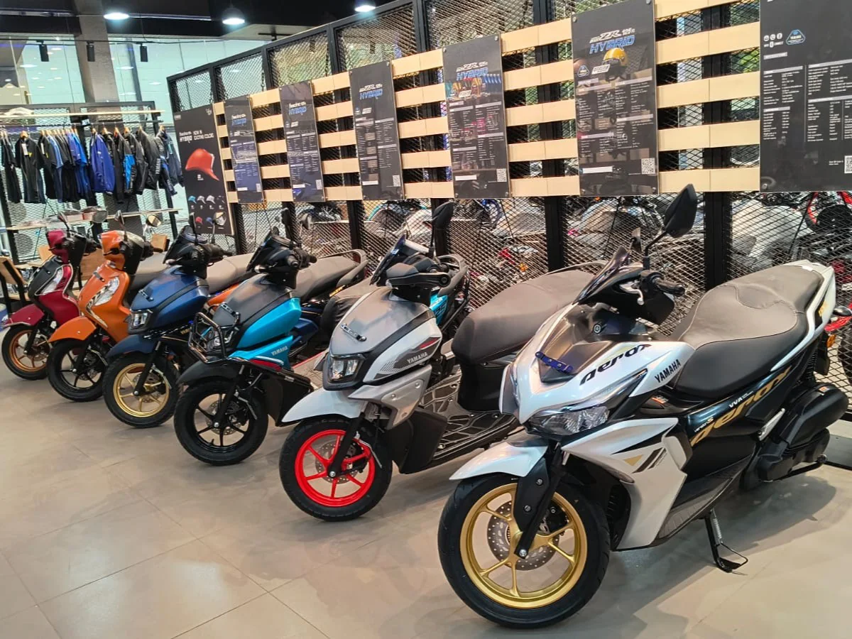 Whitefield Yamaha showroom photo 3