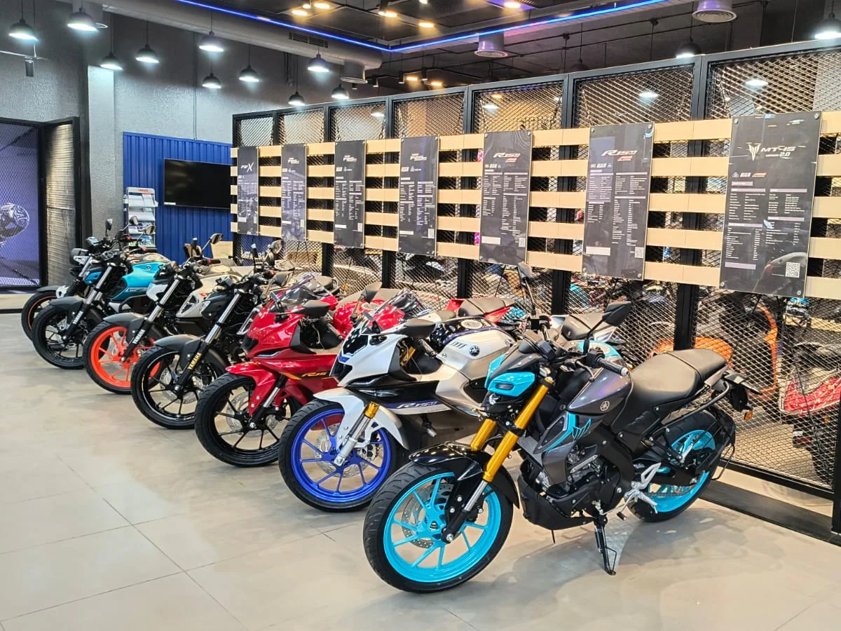 Whitefield Yamaha showroom photo 7